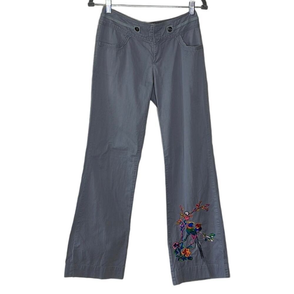 DOKU-GEKI AMERICAN BRAND GRAY EMBROIDERED STRAIGHT PANTS SIZE S Y2K